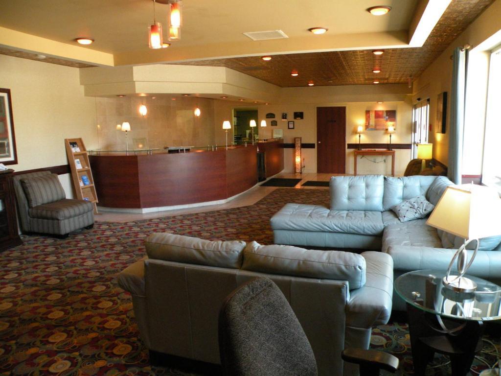 Howard Johnson Grand Forks Esterno foto