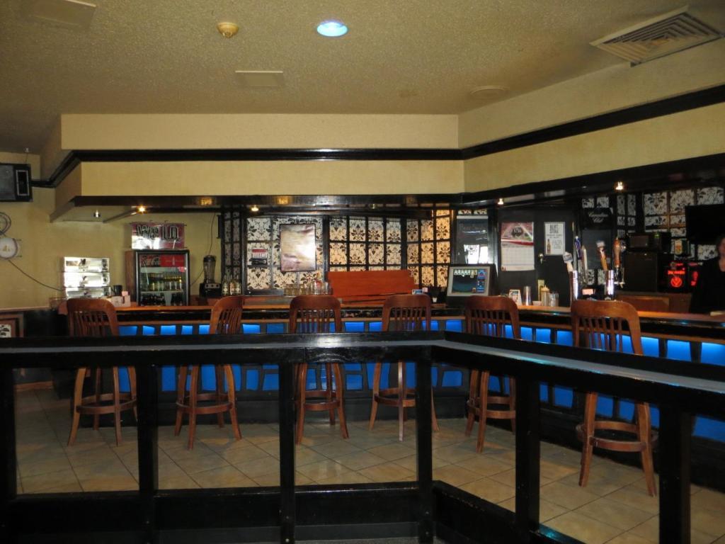 Howard Johnson Grand Forks Esterno foto